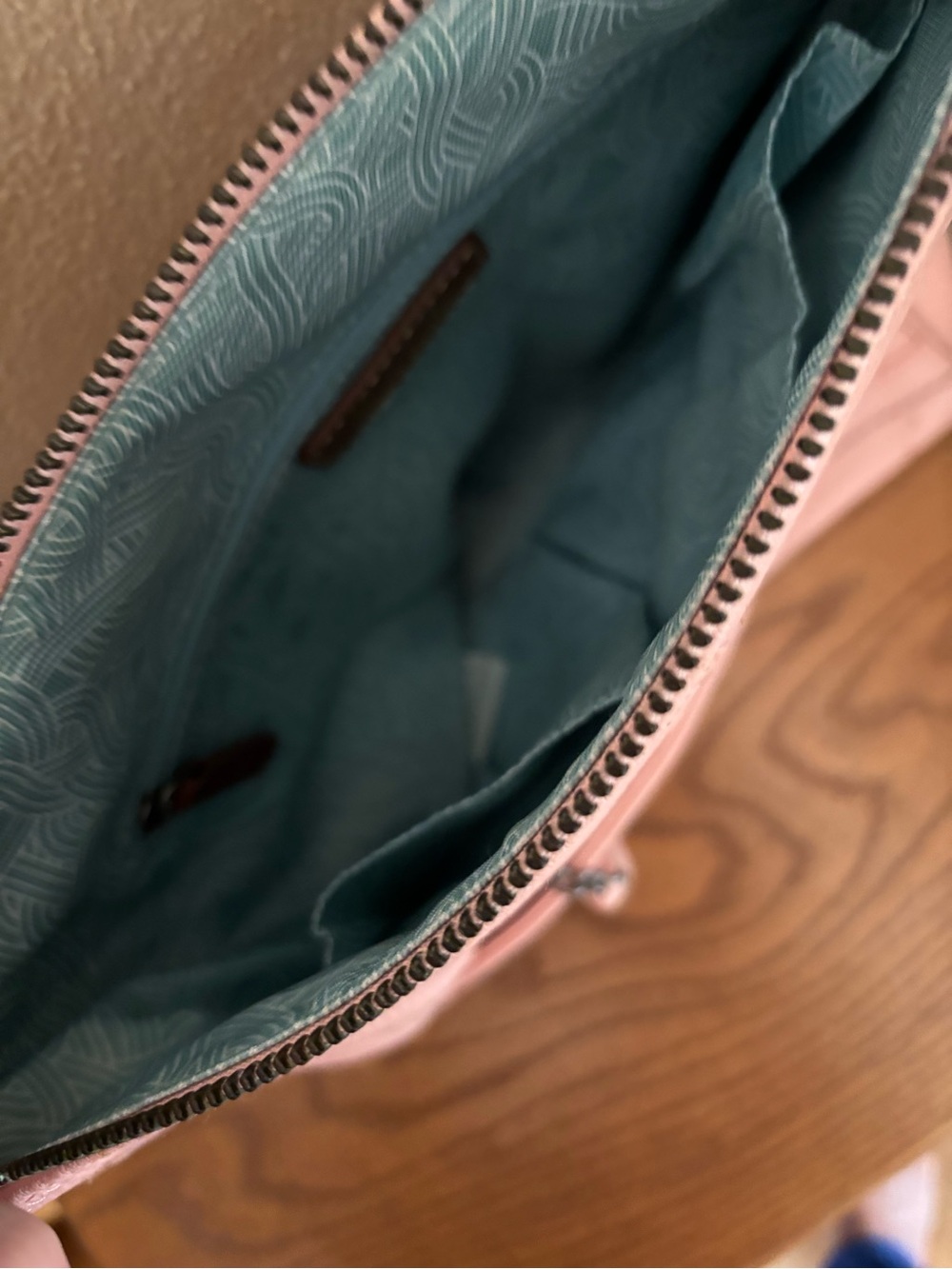 The Sak leather lined multi pockets hand bag - Picture 6 of 6